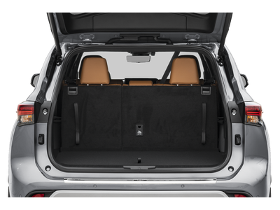 2025 Toyota Highlander Platinum