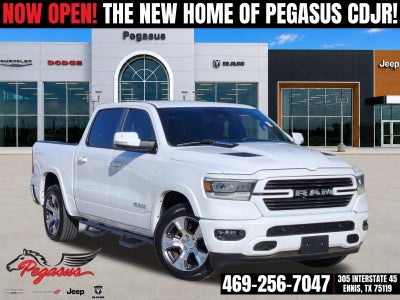 2022 RAM Ram 1500 Laramie Crew Cab 4x2 5'7' Box