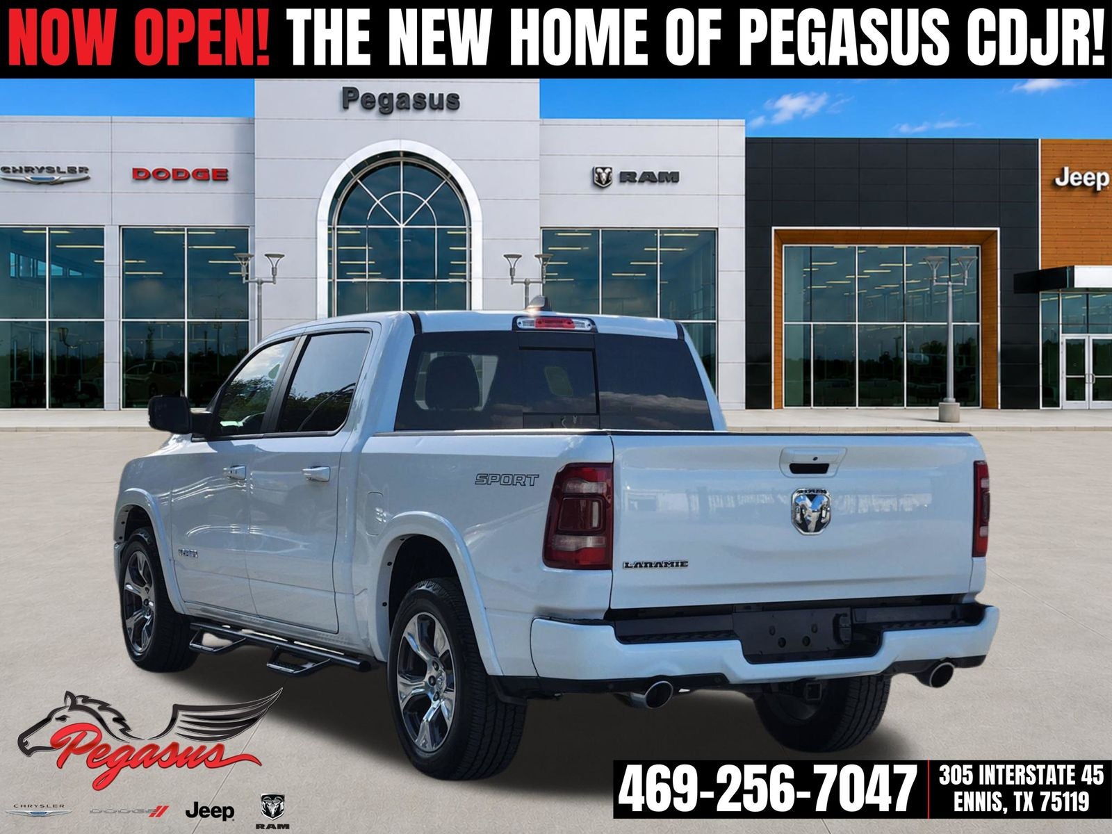 2022 RAM Ram 1500 Laramie Crew Cab 4x2 5'7' Box