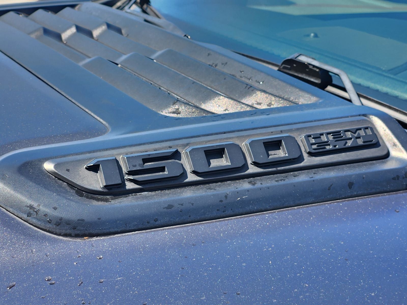 2022 RAM Ram 1500 Laramie Crew Cab 4x4 5'7' Box