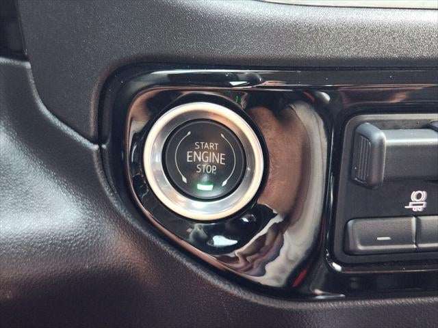 2025 GMC Sierra 1500 2WD Crew Cab Short Box Elevation