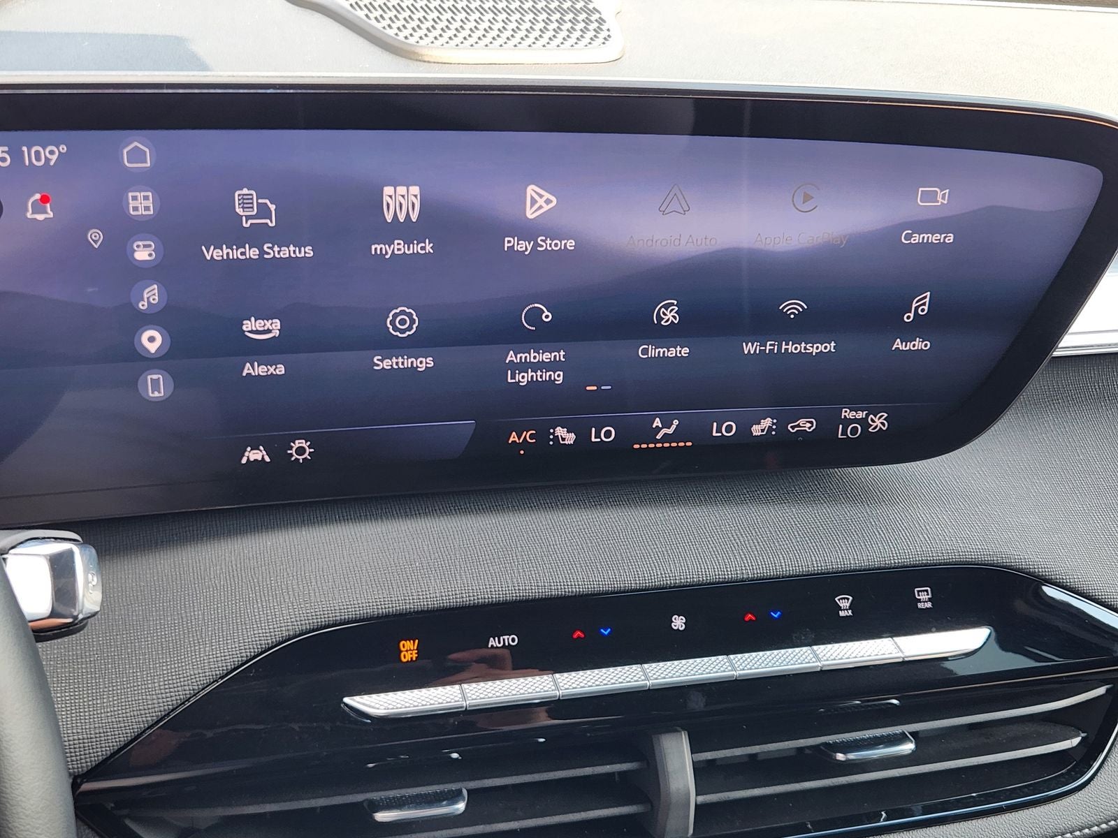 2025 Buick Enclave Preferred FWD