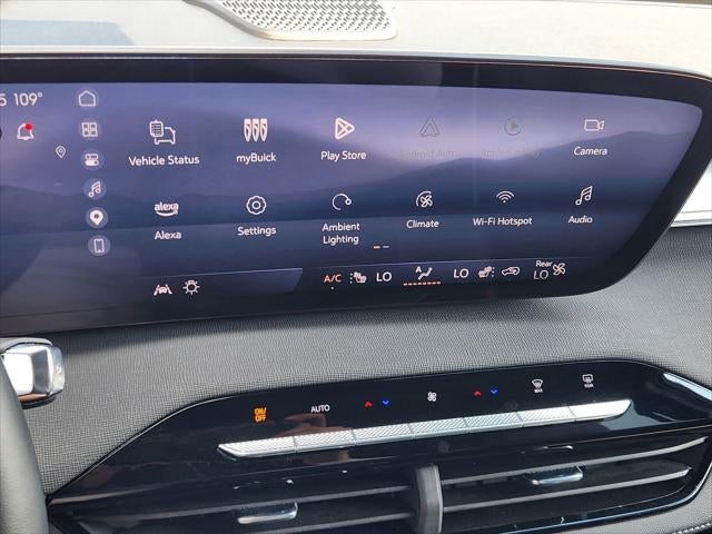 2025 Buick Enclave Preferred FWD