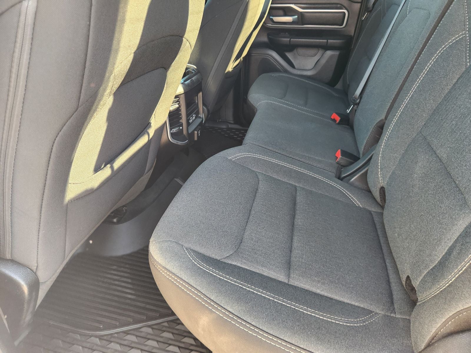 2022 RAM Ram 1500 Lone Star Quad Cab 4x2 6'4' Box