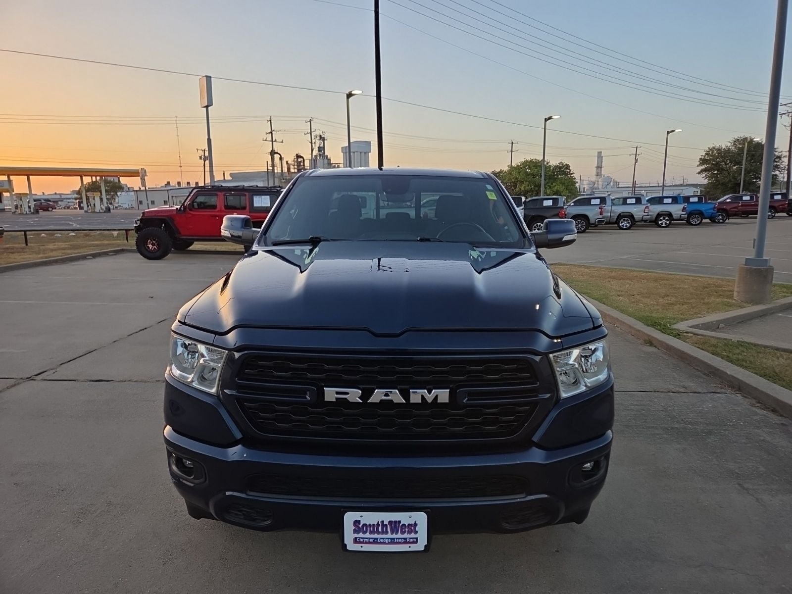 2022 RAM Ram 1500 Lone Star Quad Cab 4x2 6'4' Box