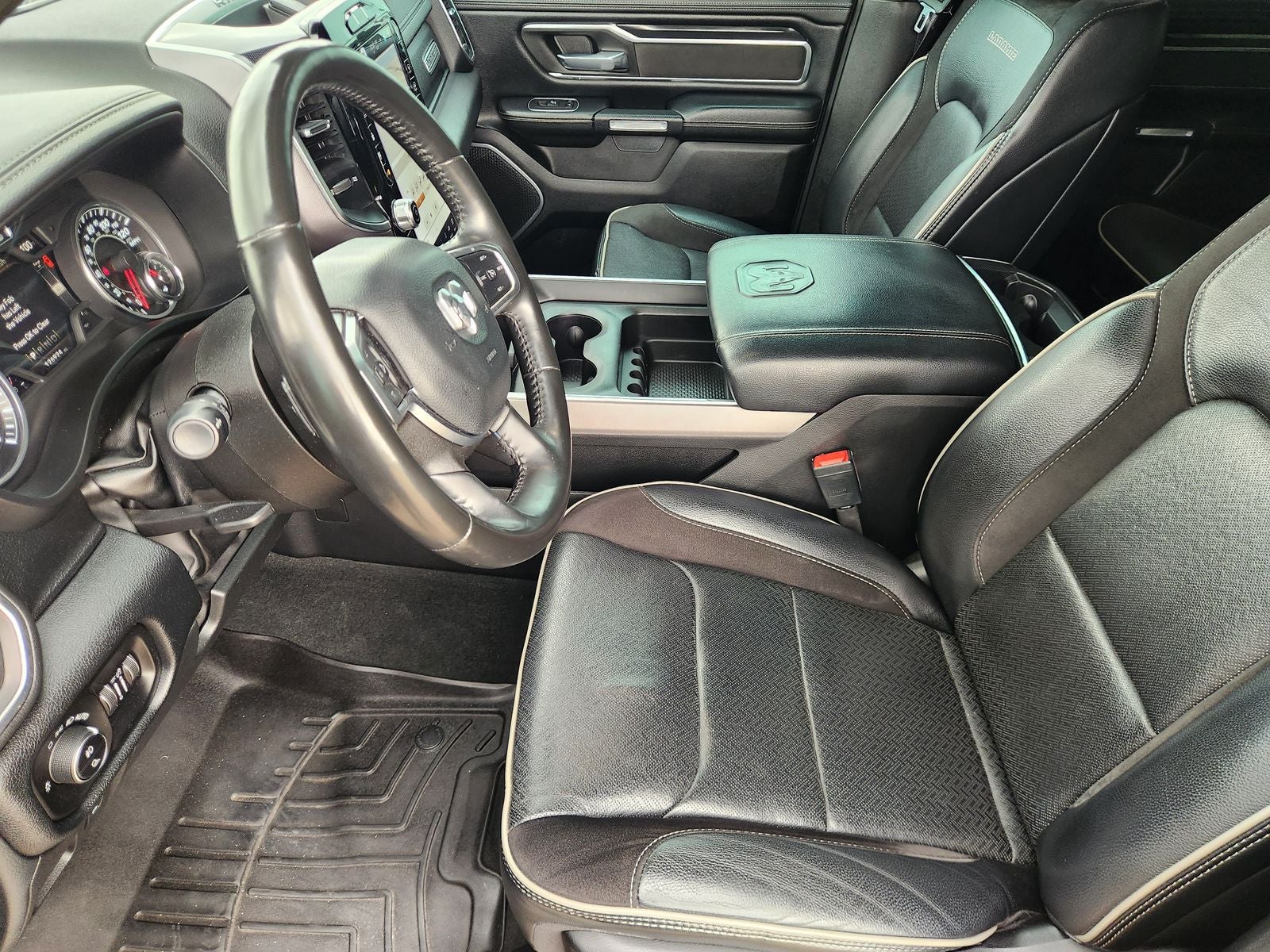 2022 RAM Ram 1500 Laramie Crew Cab 4x2 5'7' Box
