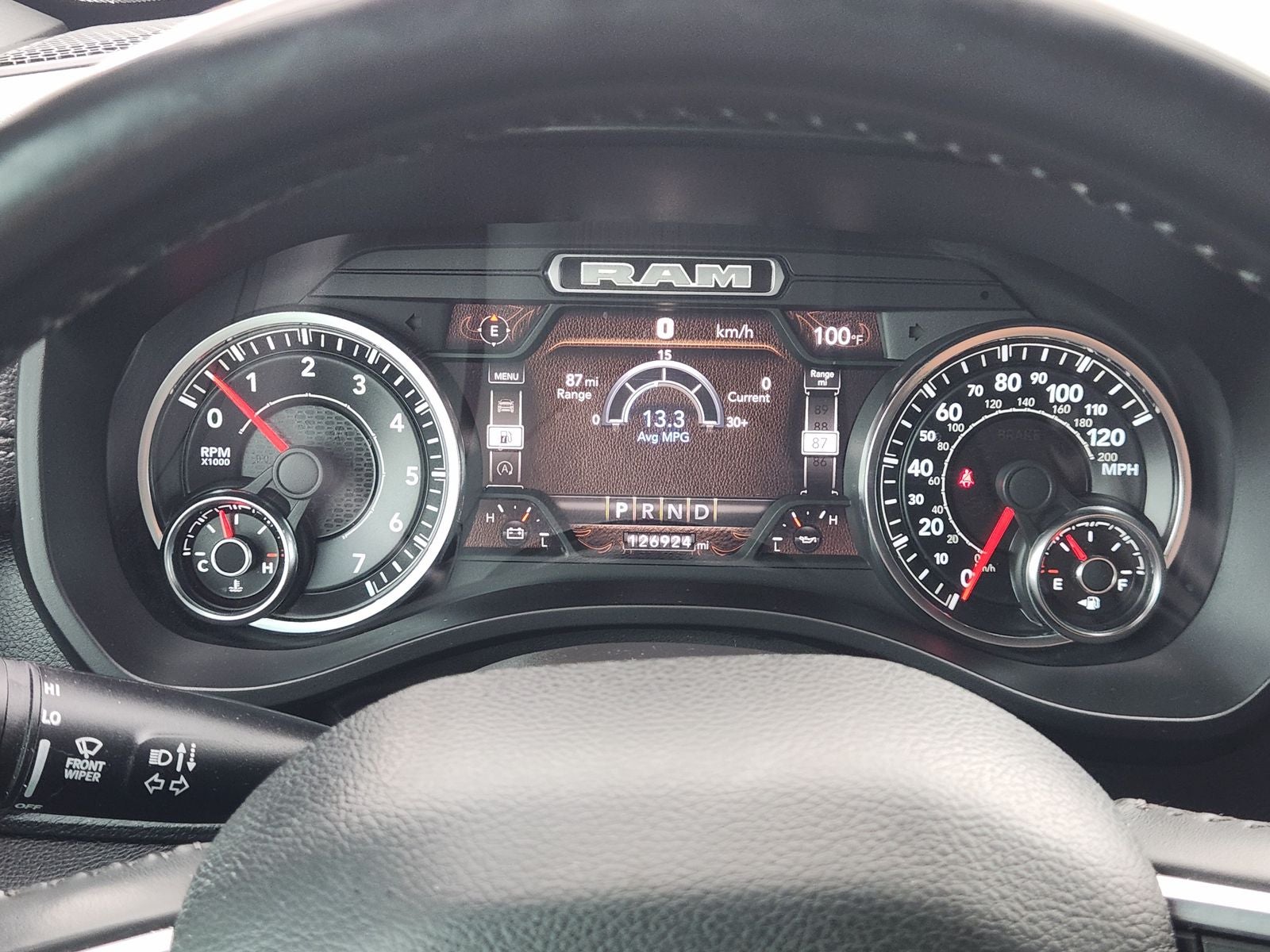 2022 RAM Ram 1500 Laramie Crew Cab 4x2 5'7' Box