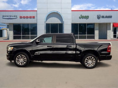 2022 RAM Ram 1500 Laramie Crew Cab 4x2 5'7' Box