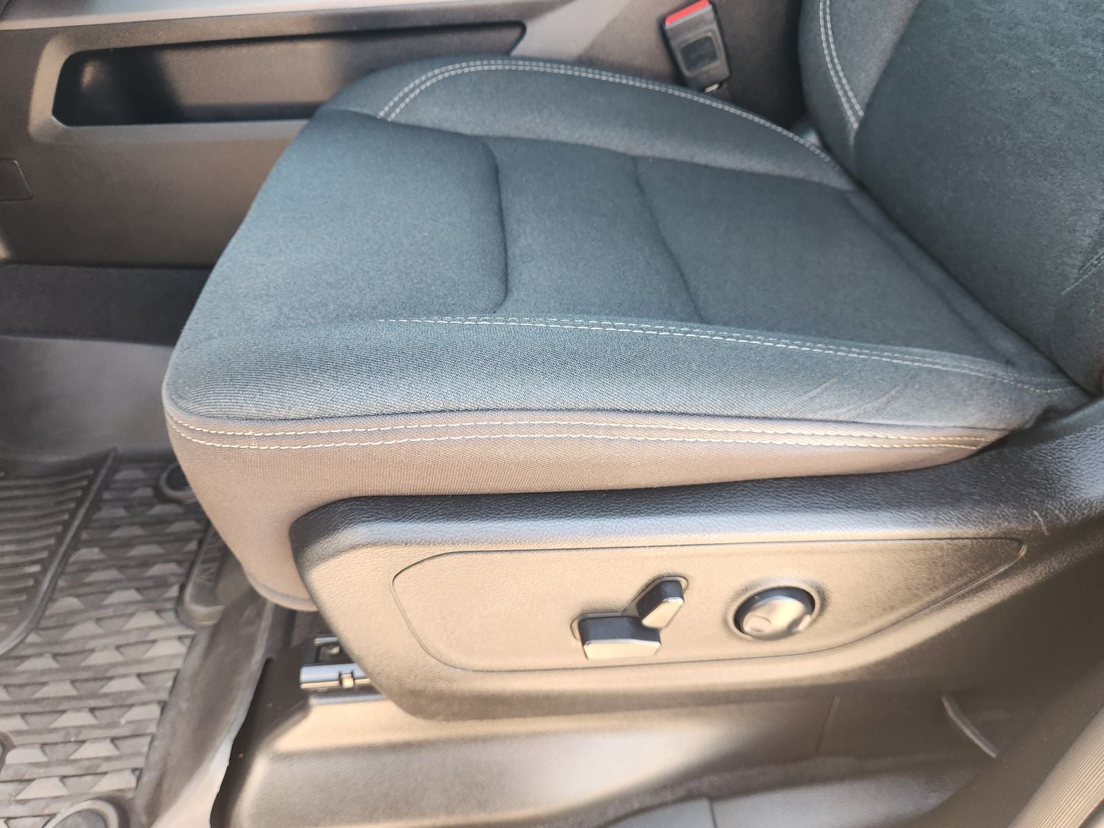 2025 RAM Ram 1500 Lone Star Crew Cab 4x4 5'7' Box