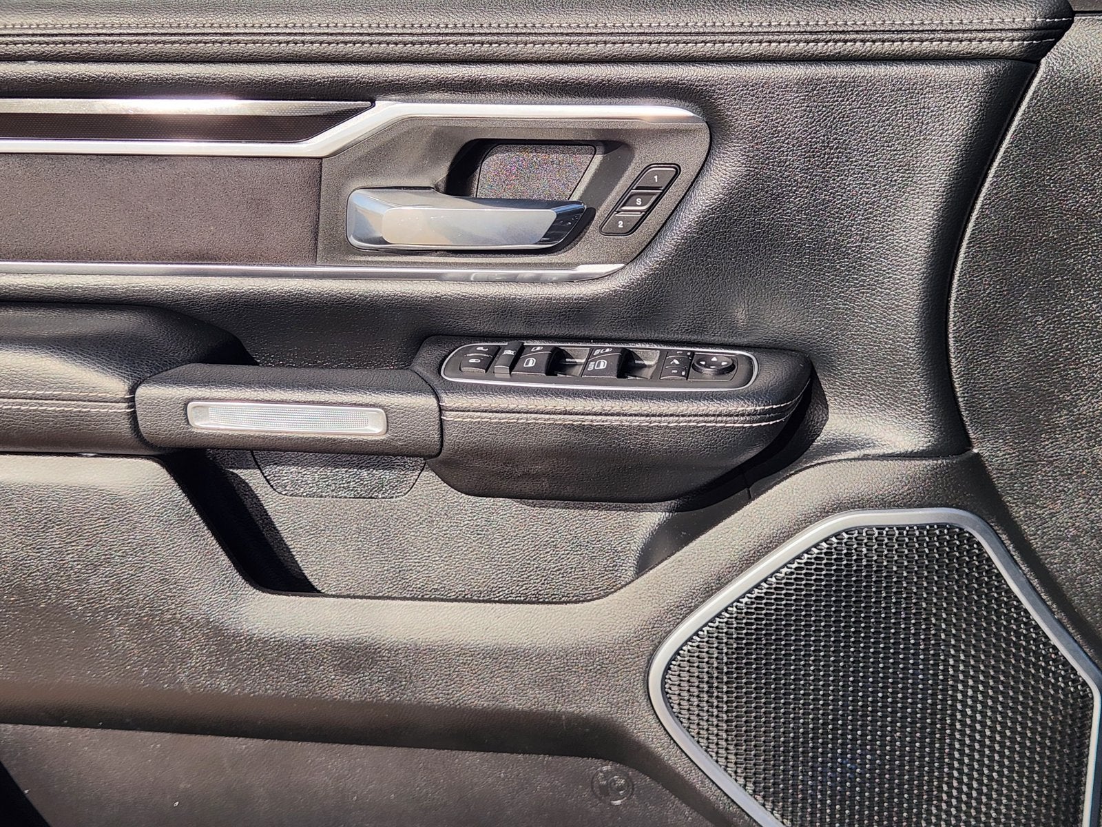 2020 RAM Ram 1500 Laramie Crew Cab 4x4 5'7' Box