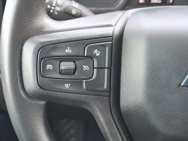 2023 Chevrolet Silverado 1500 2WD Crew Cab Short Bed Custom