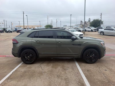 2026 Volkswagen Atlas Cross Sport SEL R-Line Black
