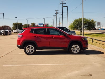 2024 Jeep Compass Latitude 4x4