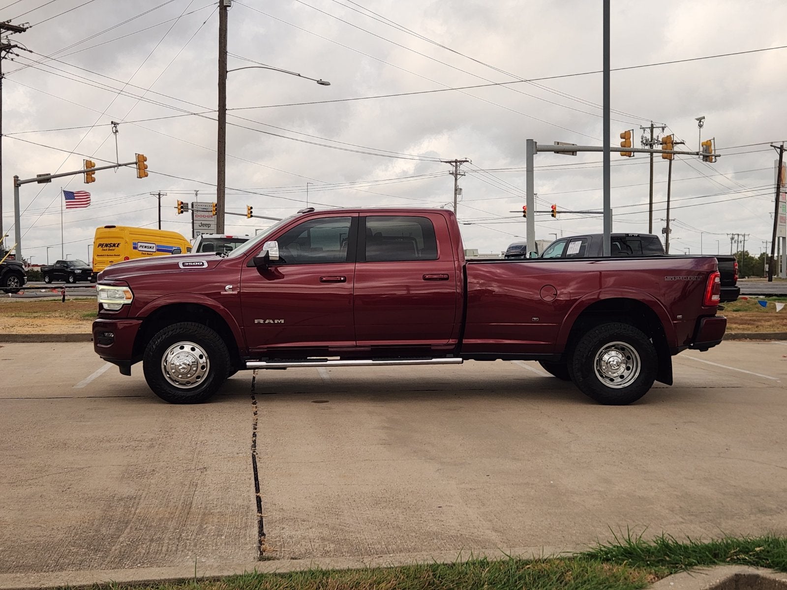 2021 RAM Ram 3500 Laramie Crew Cab 4x4 8' Box