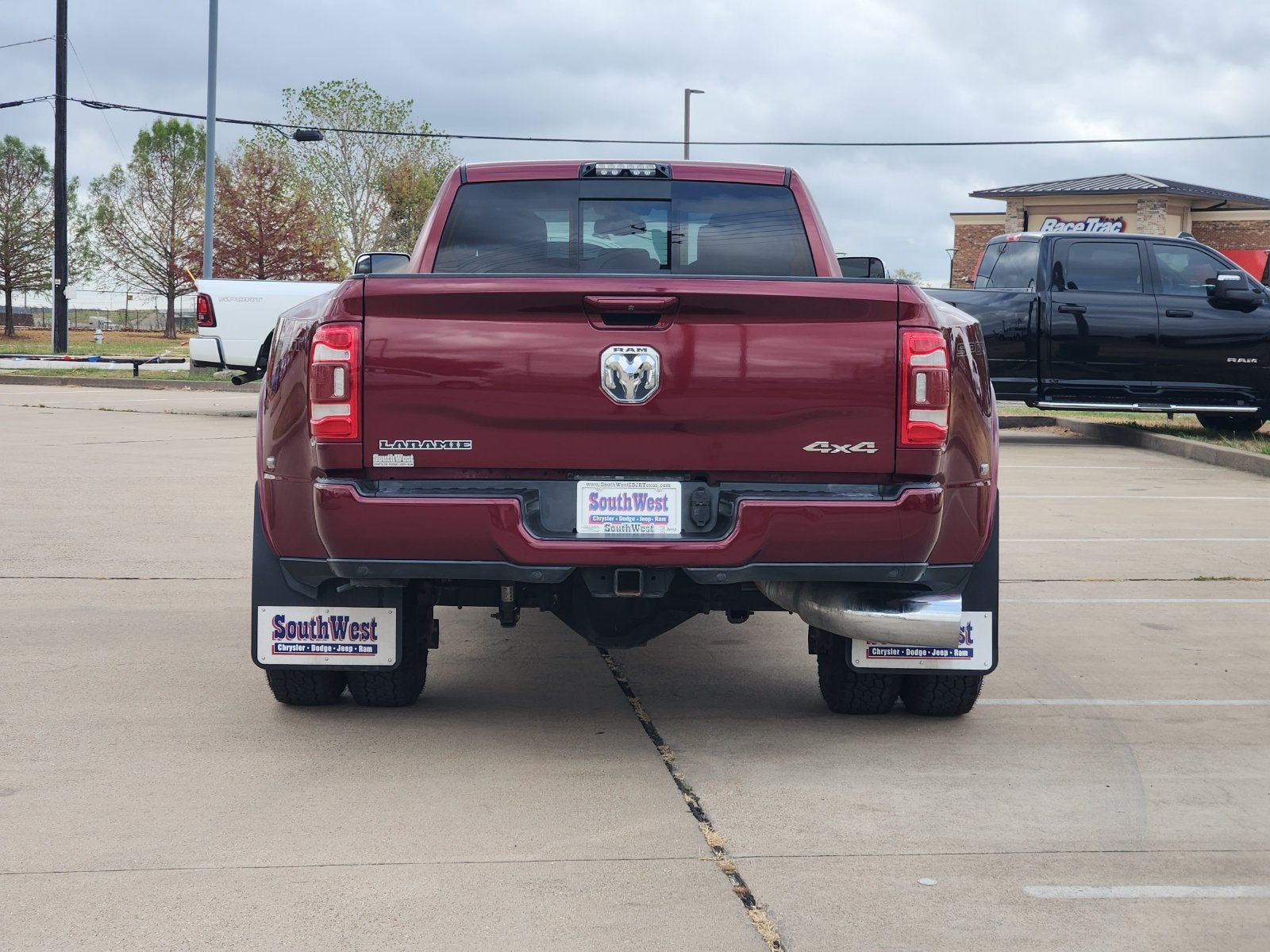 2021 RAM Ram 3500 Laramie Crew Cab 4x4 8' Box