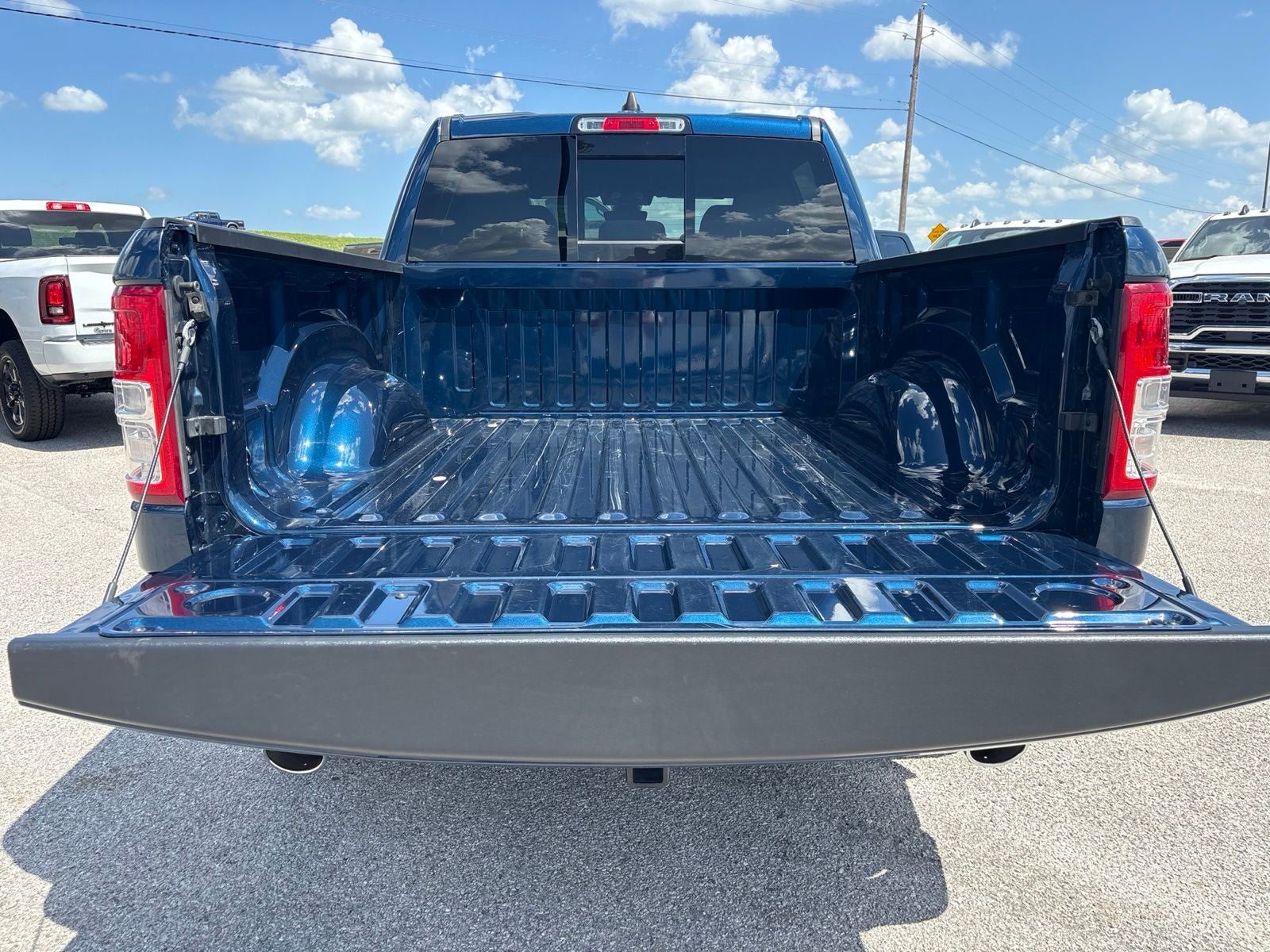 2023 RAM Ram 1500 Lone Star Crew Cab 4x4 5'7' Box