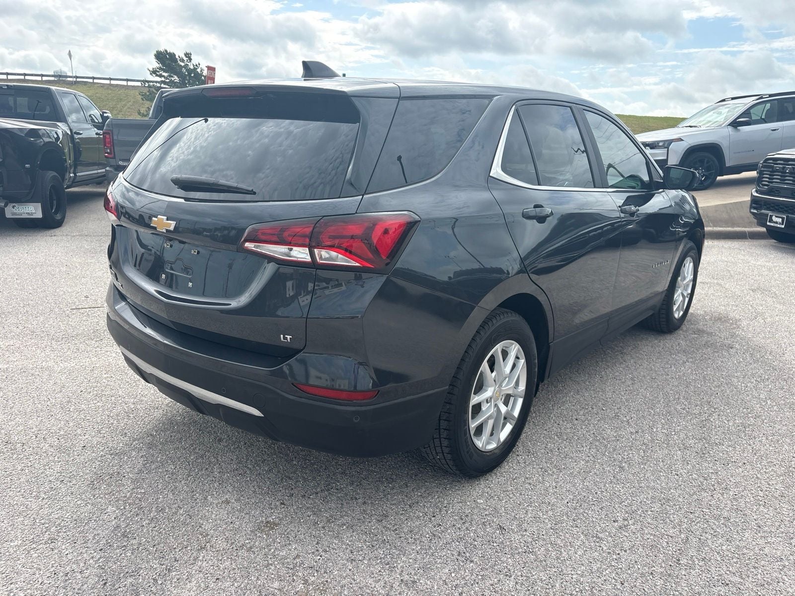 2022 Chevrolet Equinox FWD LT