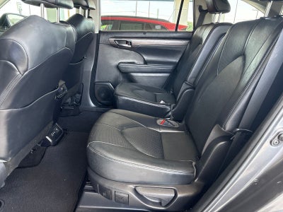 2022 Toyota Highlander Limited