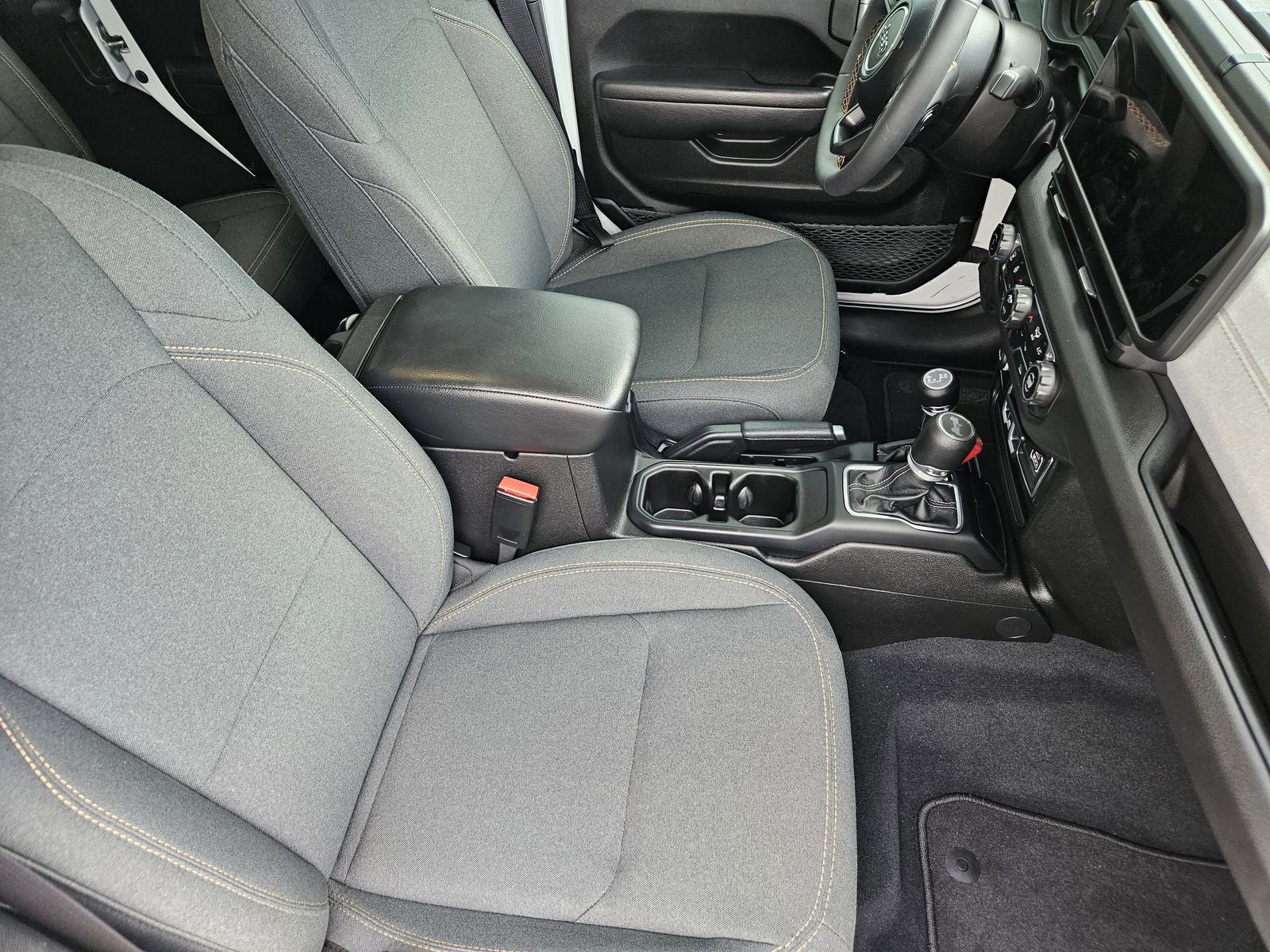 2024 Jeep Wrangler 4-Door Sport S 4x4