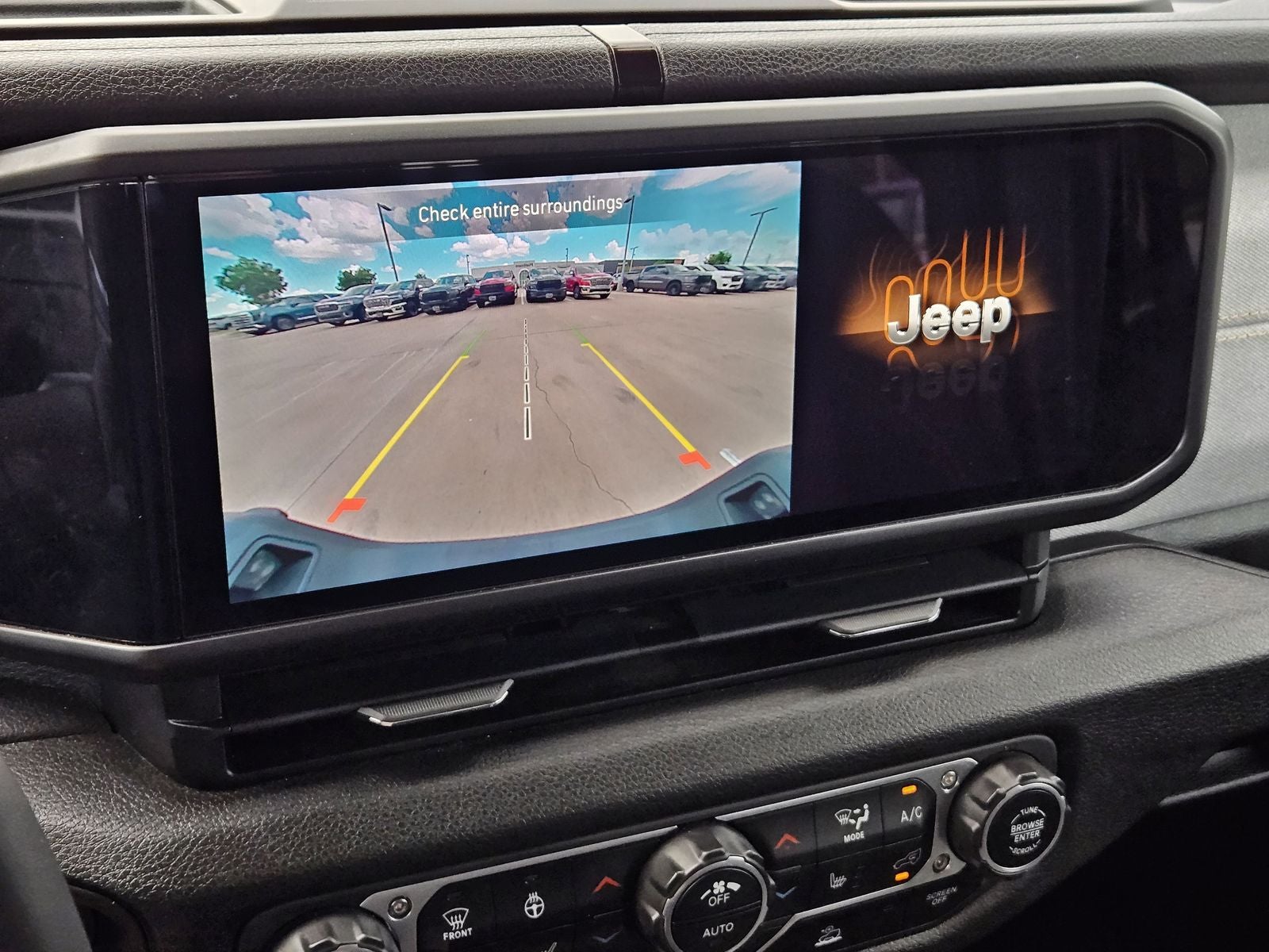 2024 Jeep Gladiator Sport S