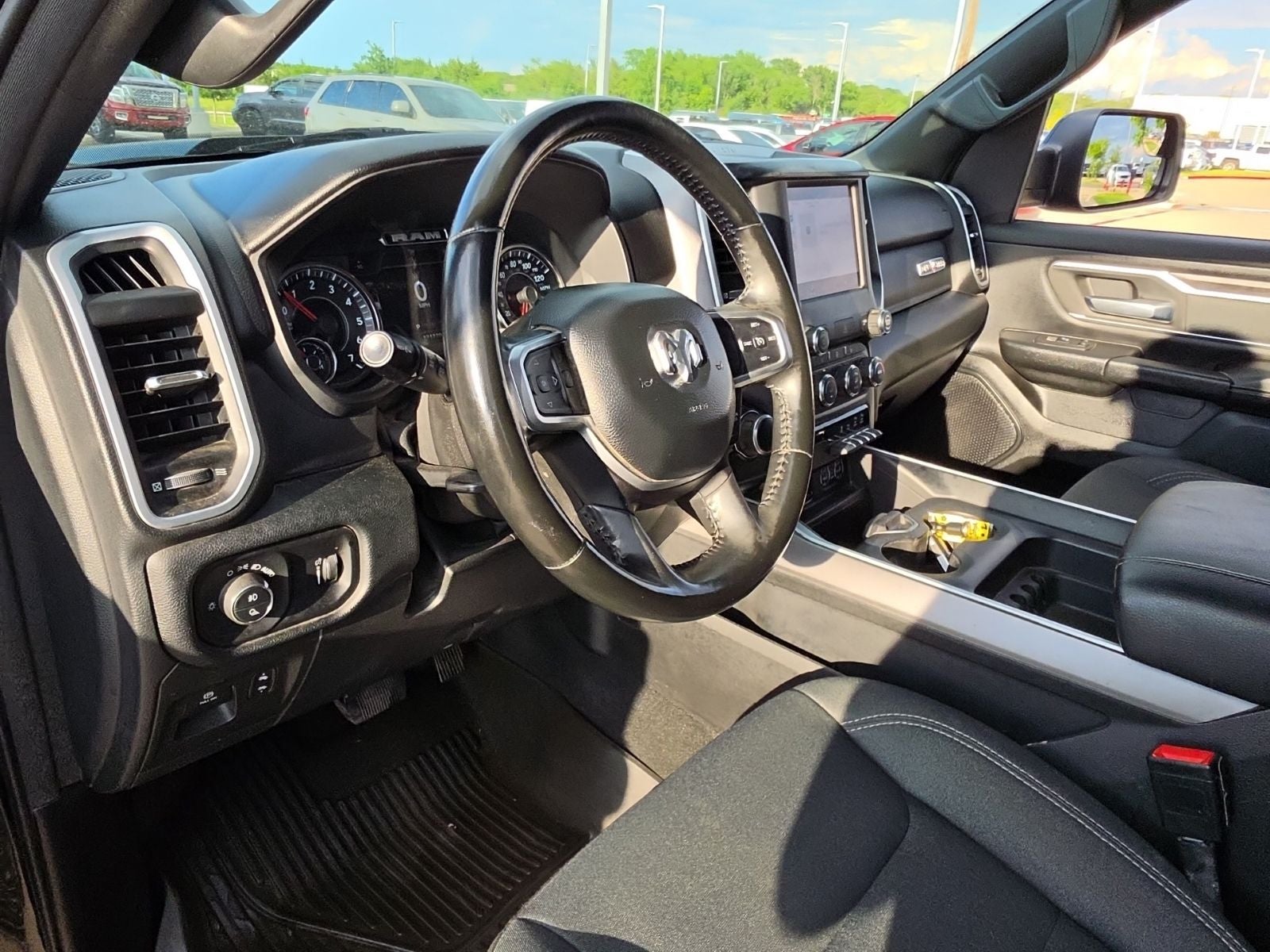 2022 RAM Ram 1500 Lone Star Quad Cab 4x4 6'4' Box