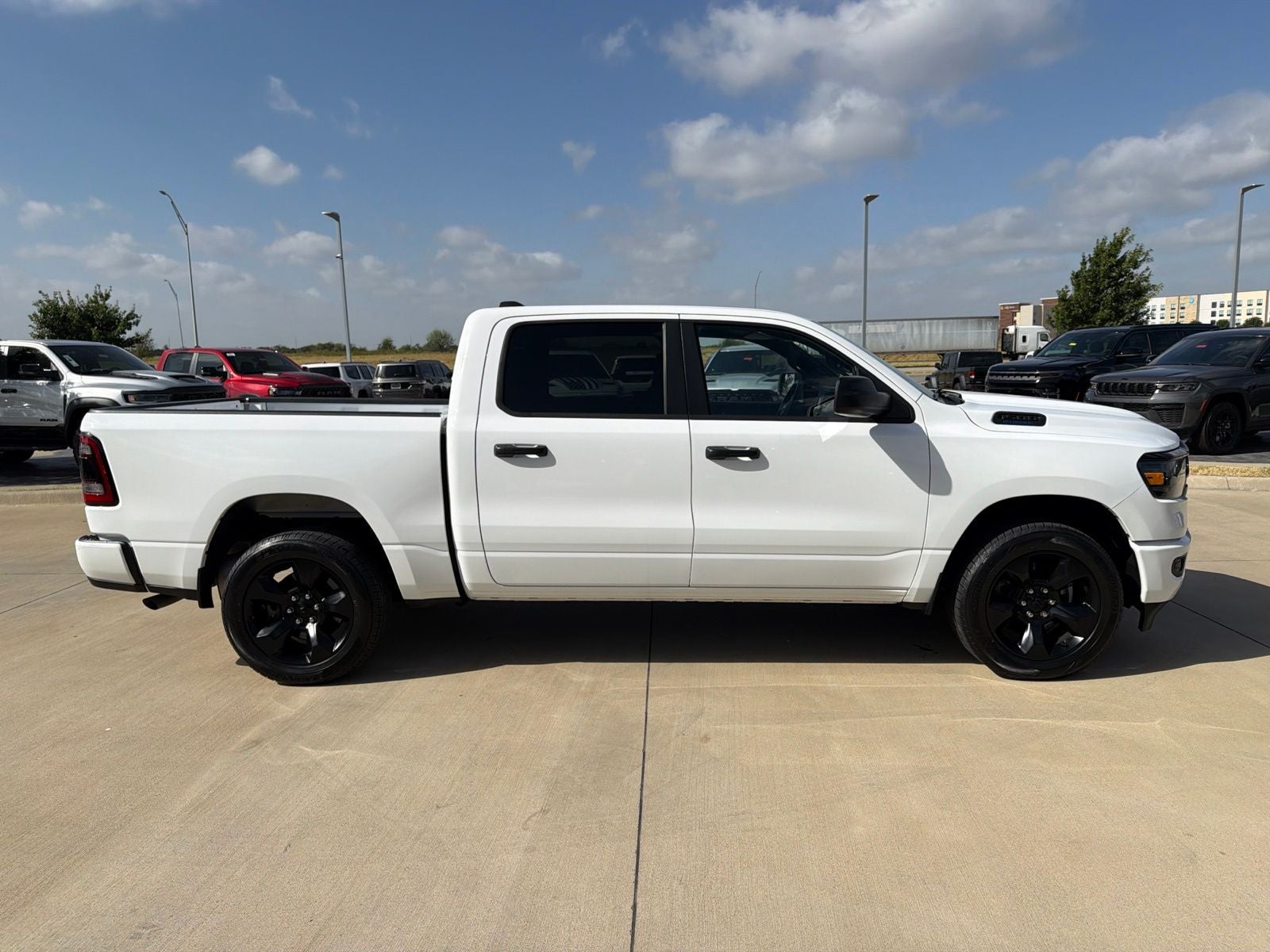 2024 RAM Ram 1500 Tradesman Crew Cab 4x4 5'7' Box