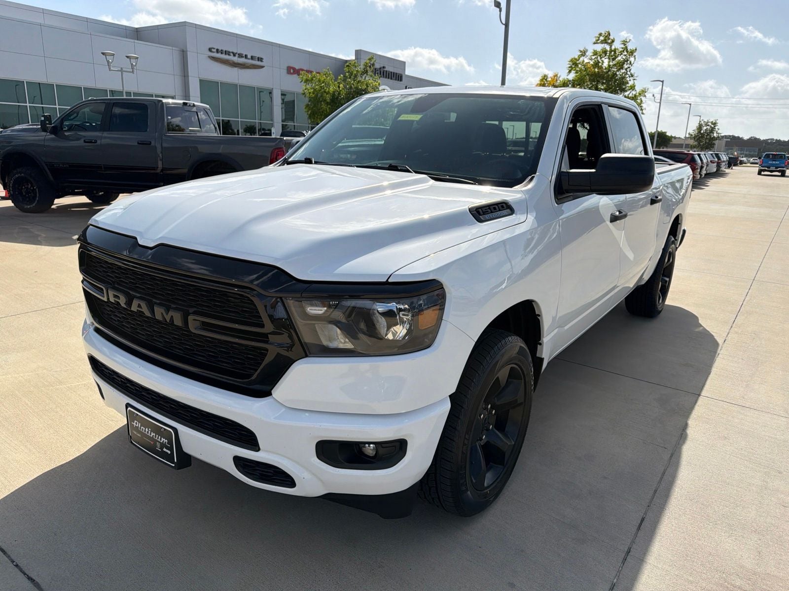 2024 RAM Ram 1500 Tradesman Crew Cab 4x4 5'7' Box