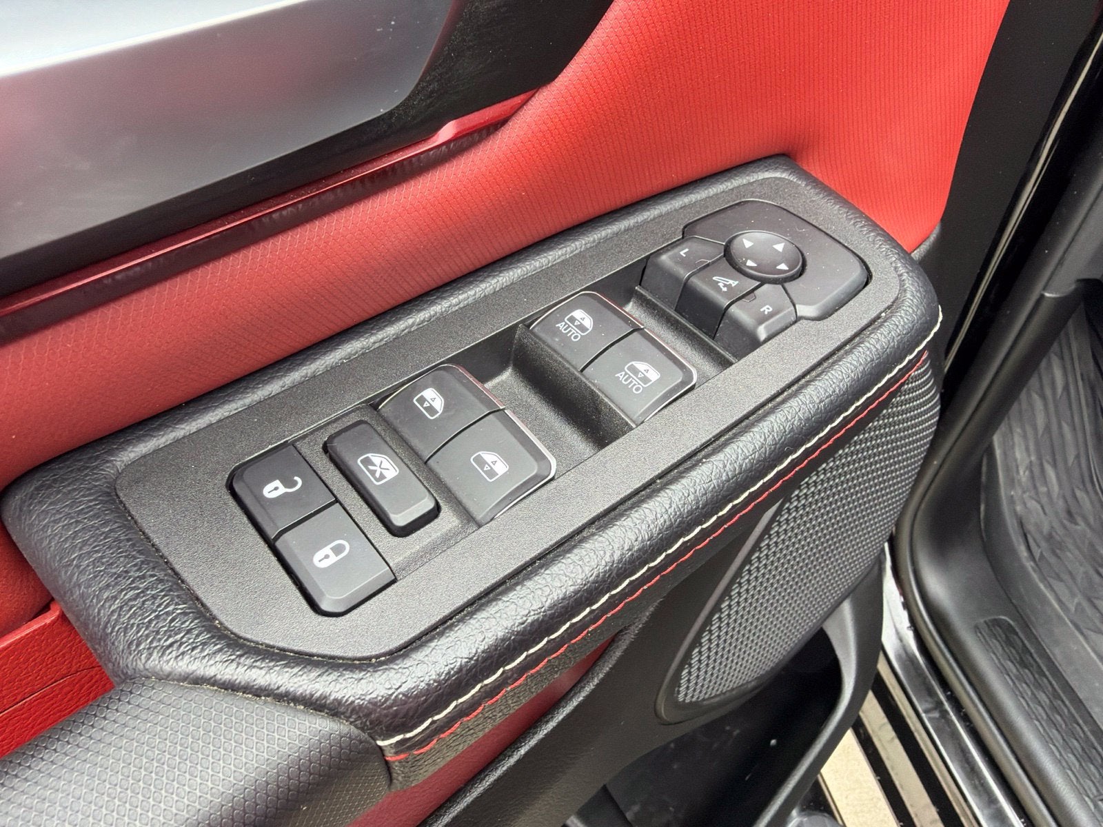 2025 RAM Ram 1500 Rebel Crew Cab 4x4 5'7' Box