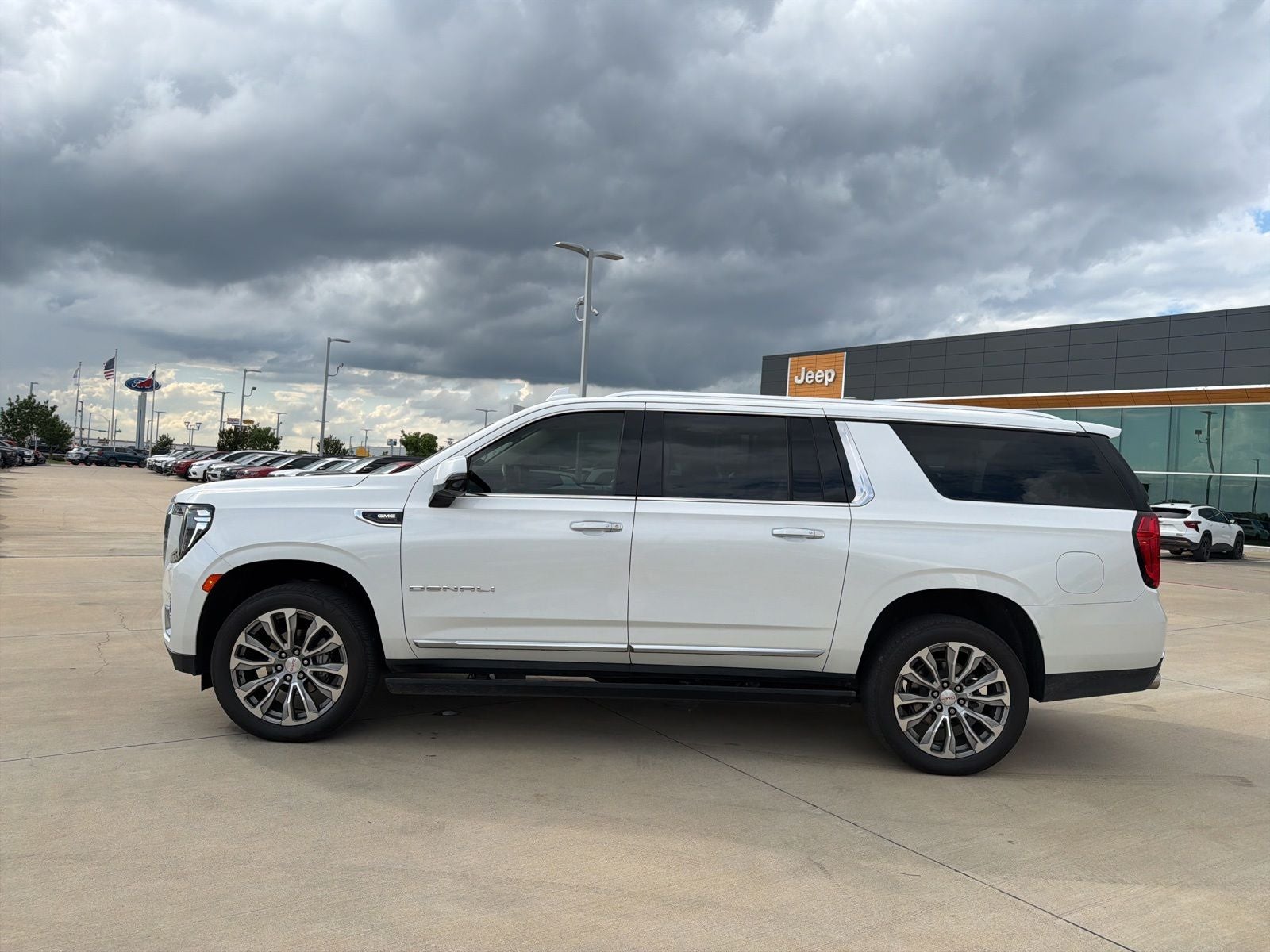 2021 GMC Yukon XL 2WD Denali