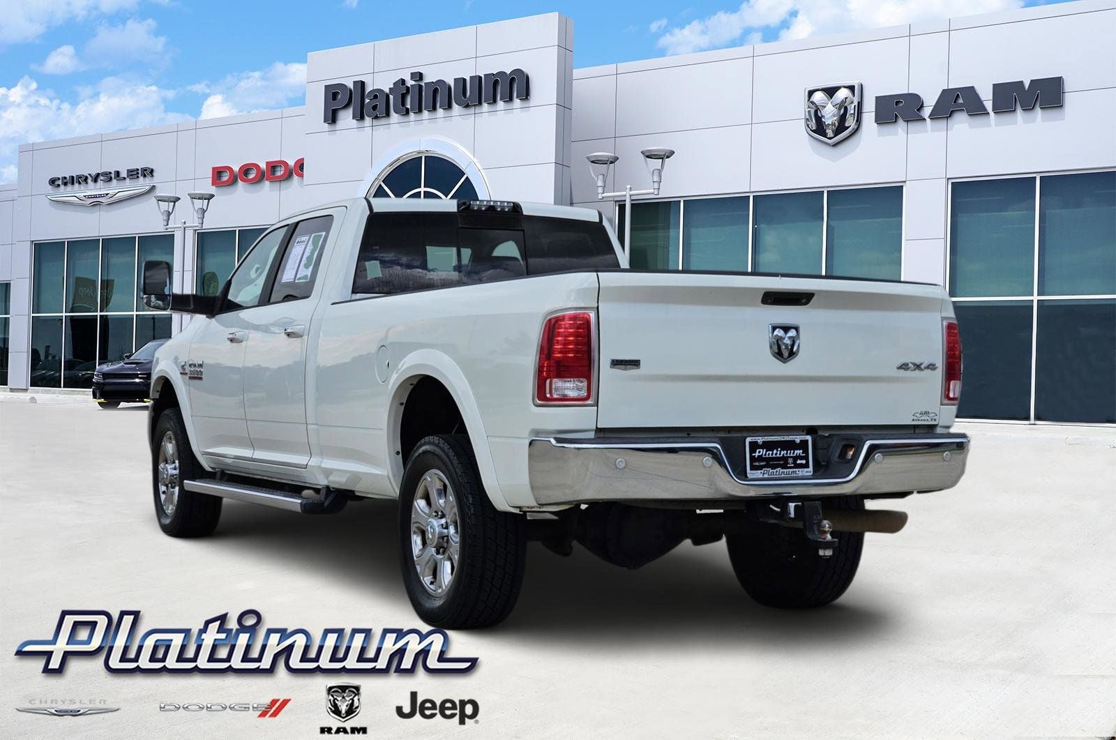 2017 RAM Ram 3500 Laramie Crew Cab 4x4 8' Box