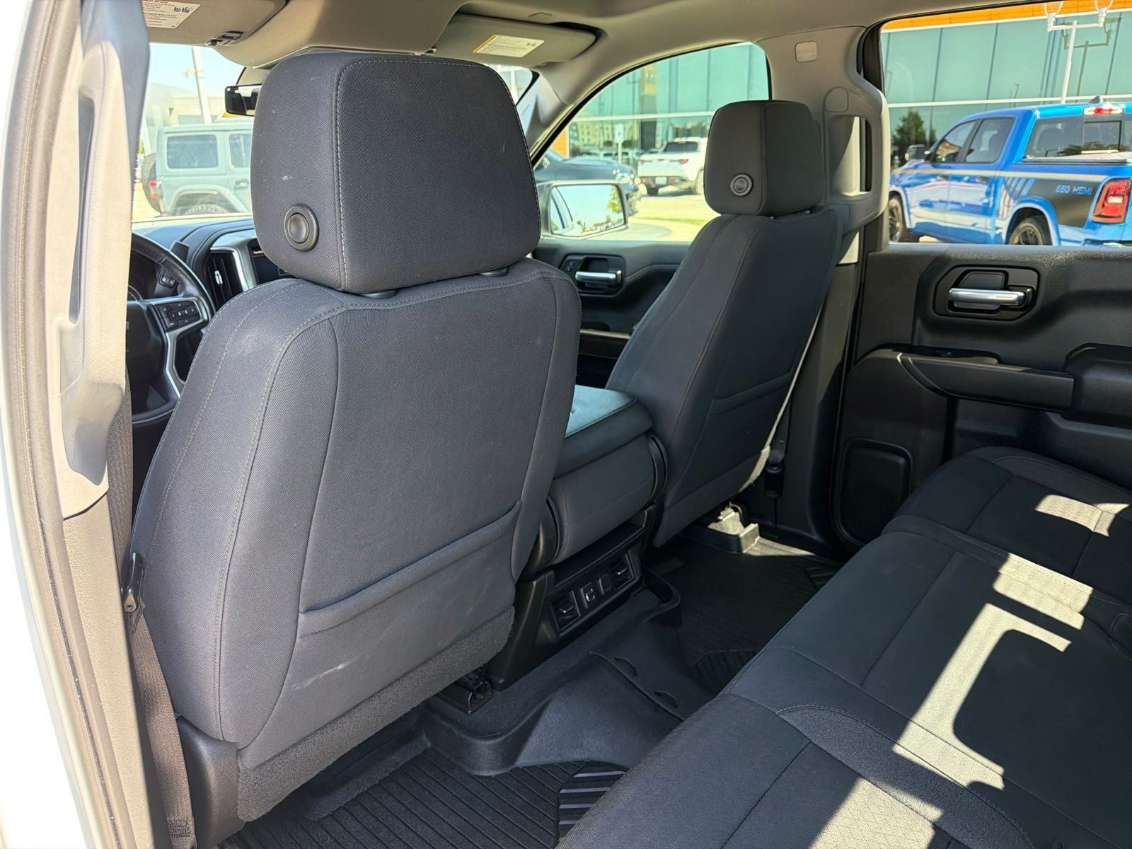 2022 Chevrolet Silverado 1500 LTD 4WD Crew Cab Short Bed LT