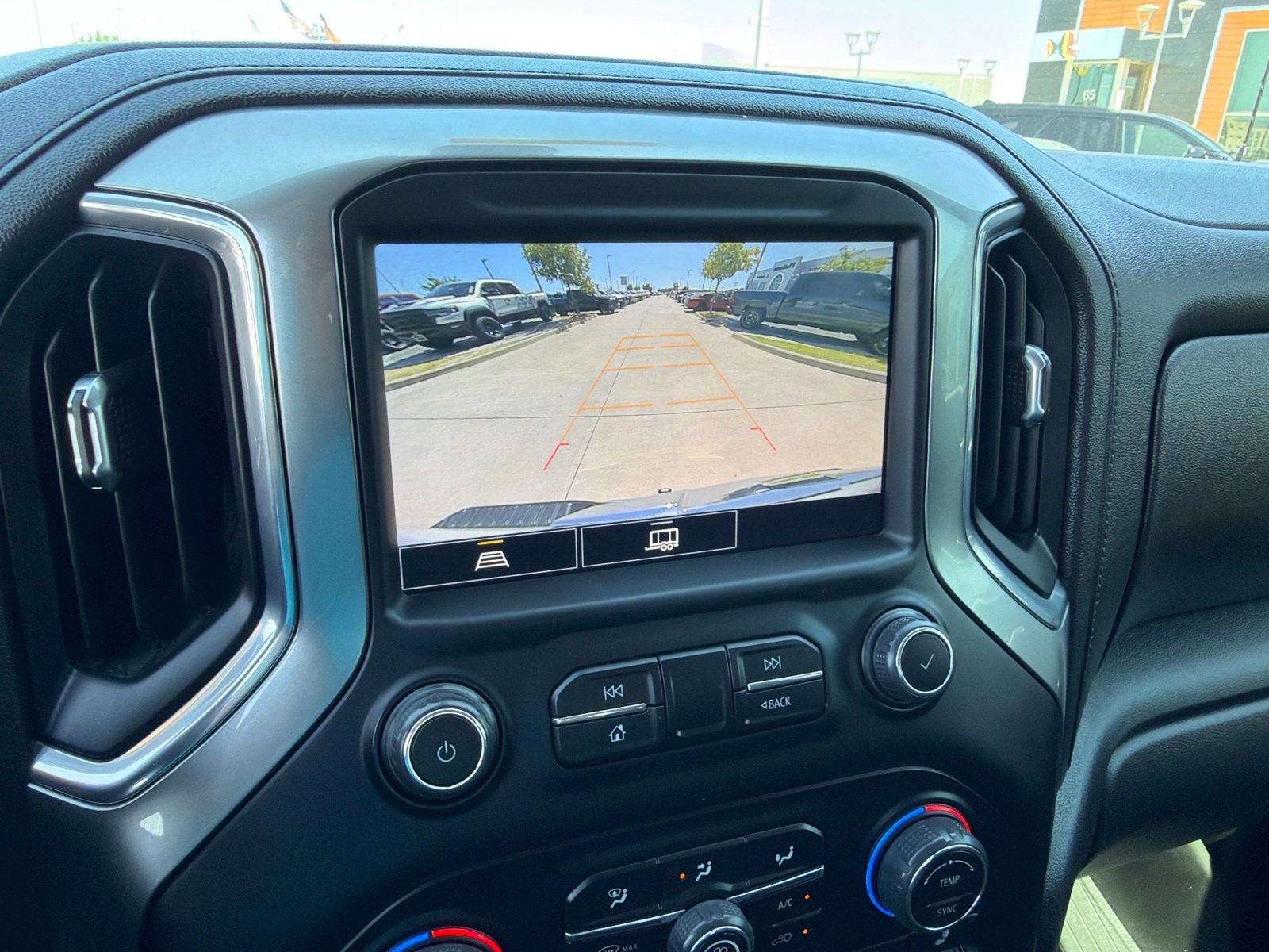2022 Chevrolet Silverado 1500 LTD 4WD Crew Cab Short Bed LT