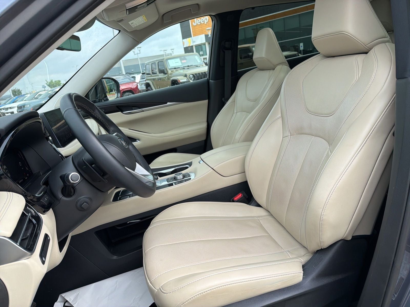 2023 INFINITI QX60 SENSORY AWD