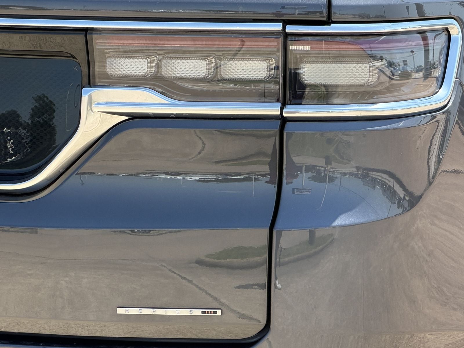 2024 Jeep Grand Wagoneer Series III
