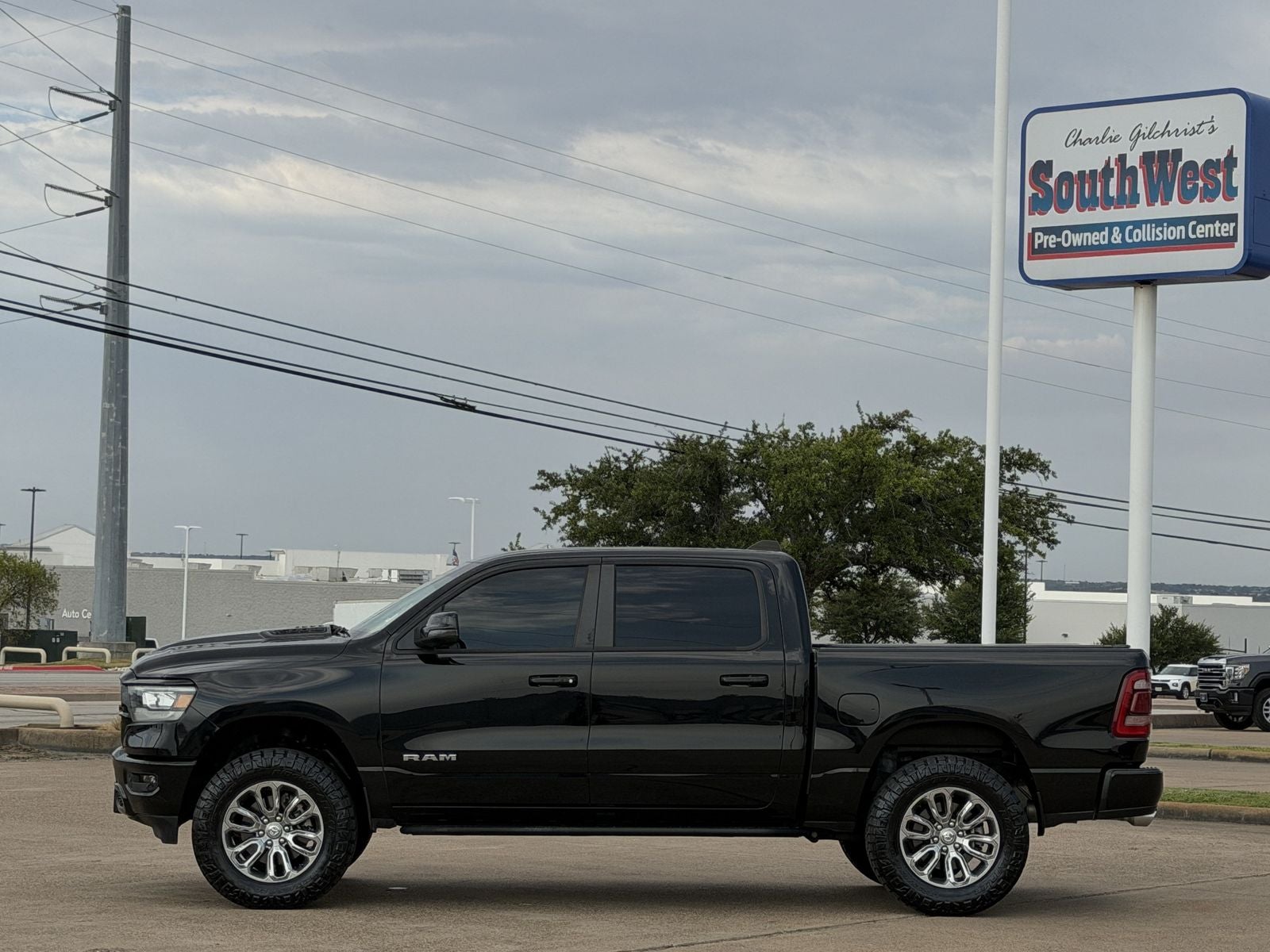 2024 RAM 1500 Laramie