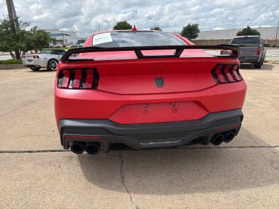 2026 Ford Mustang Dark Horse
