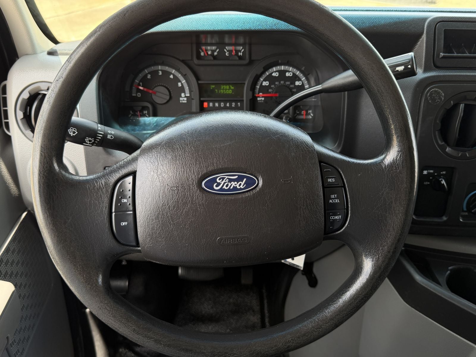 2019 Ford E-350SD Base Cutaway