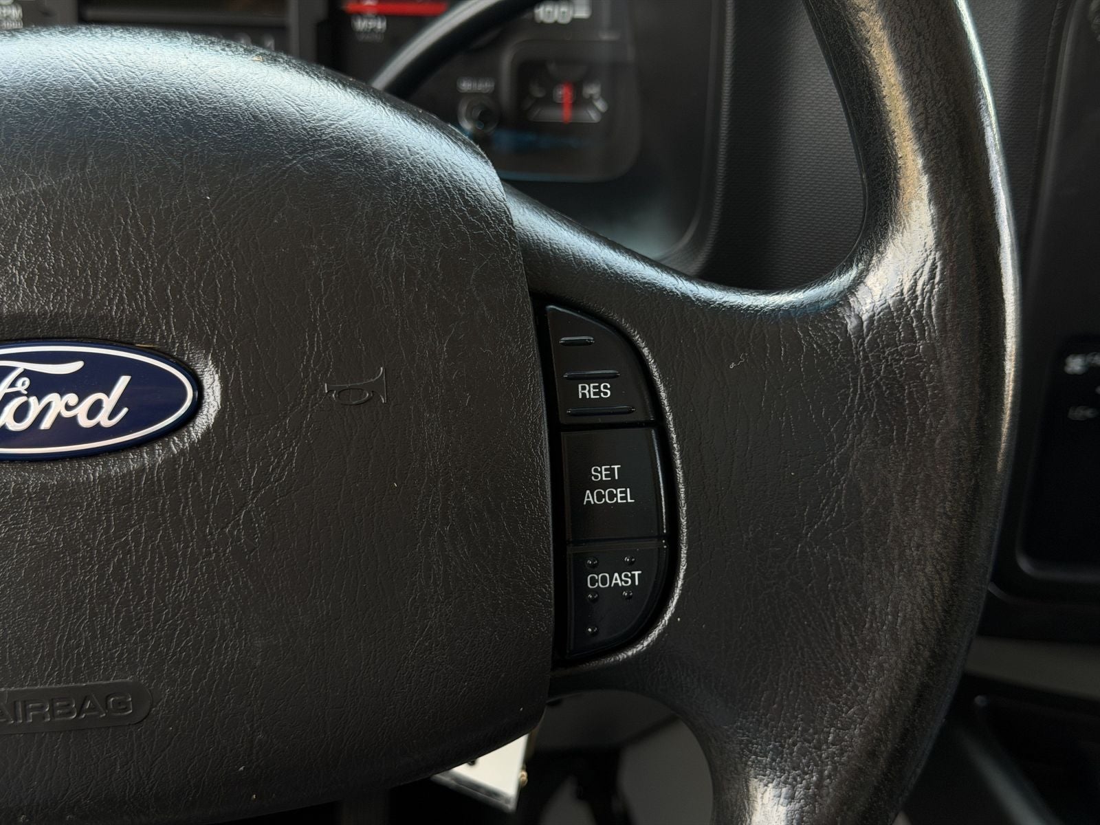 2019 Ford E-350SD Base Cutaway