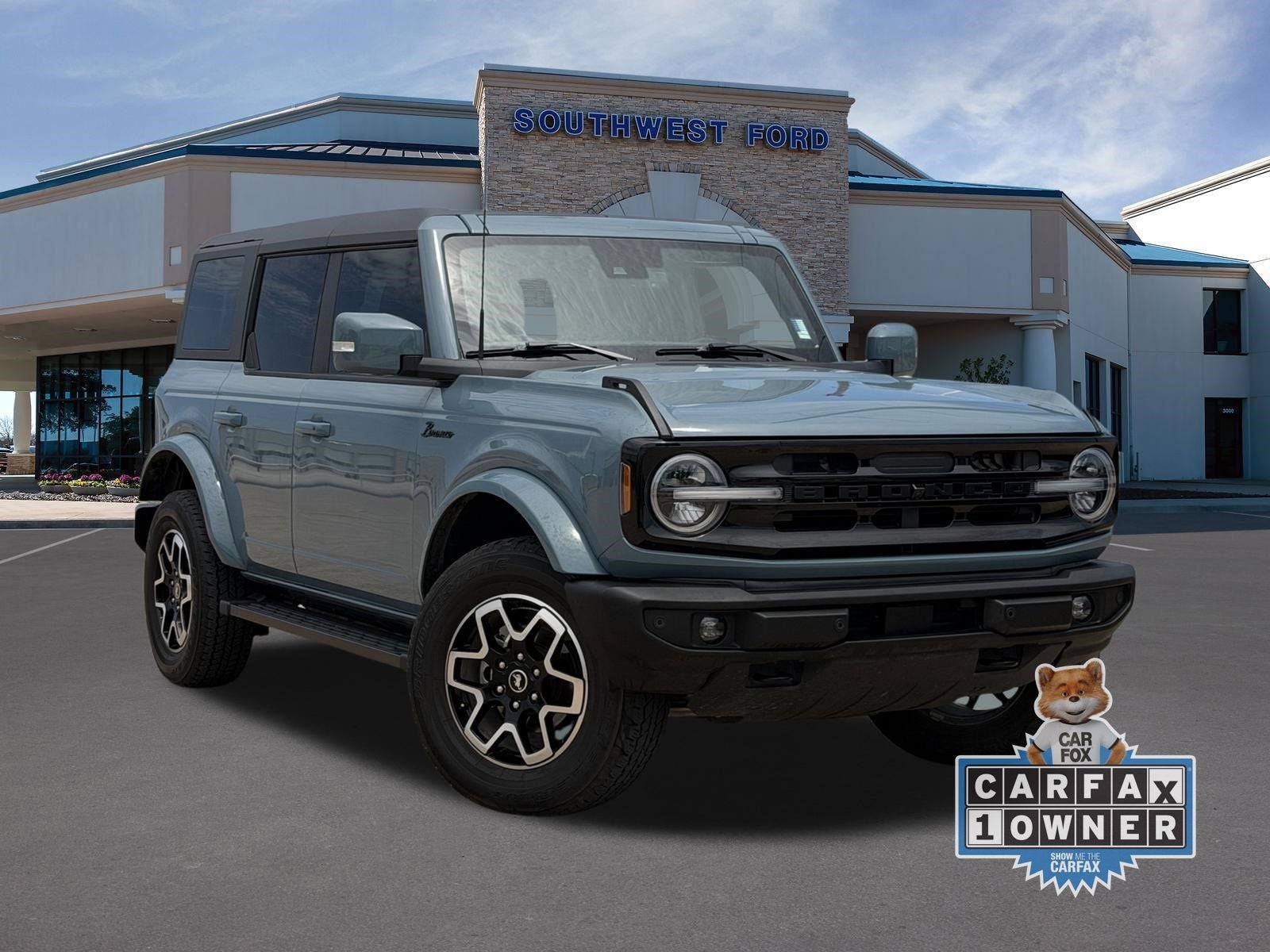 2023 Ford Bronco Outer Banks