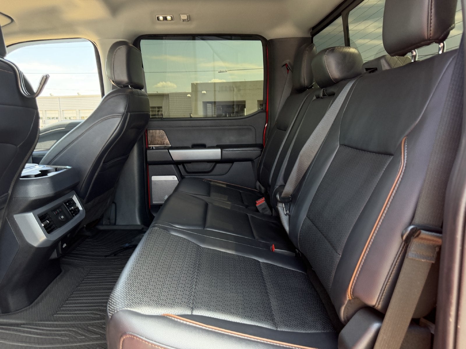2025 Ford F-250SD F-250® Lariat®