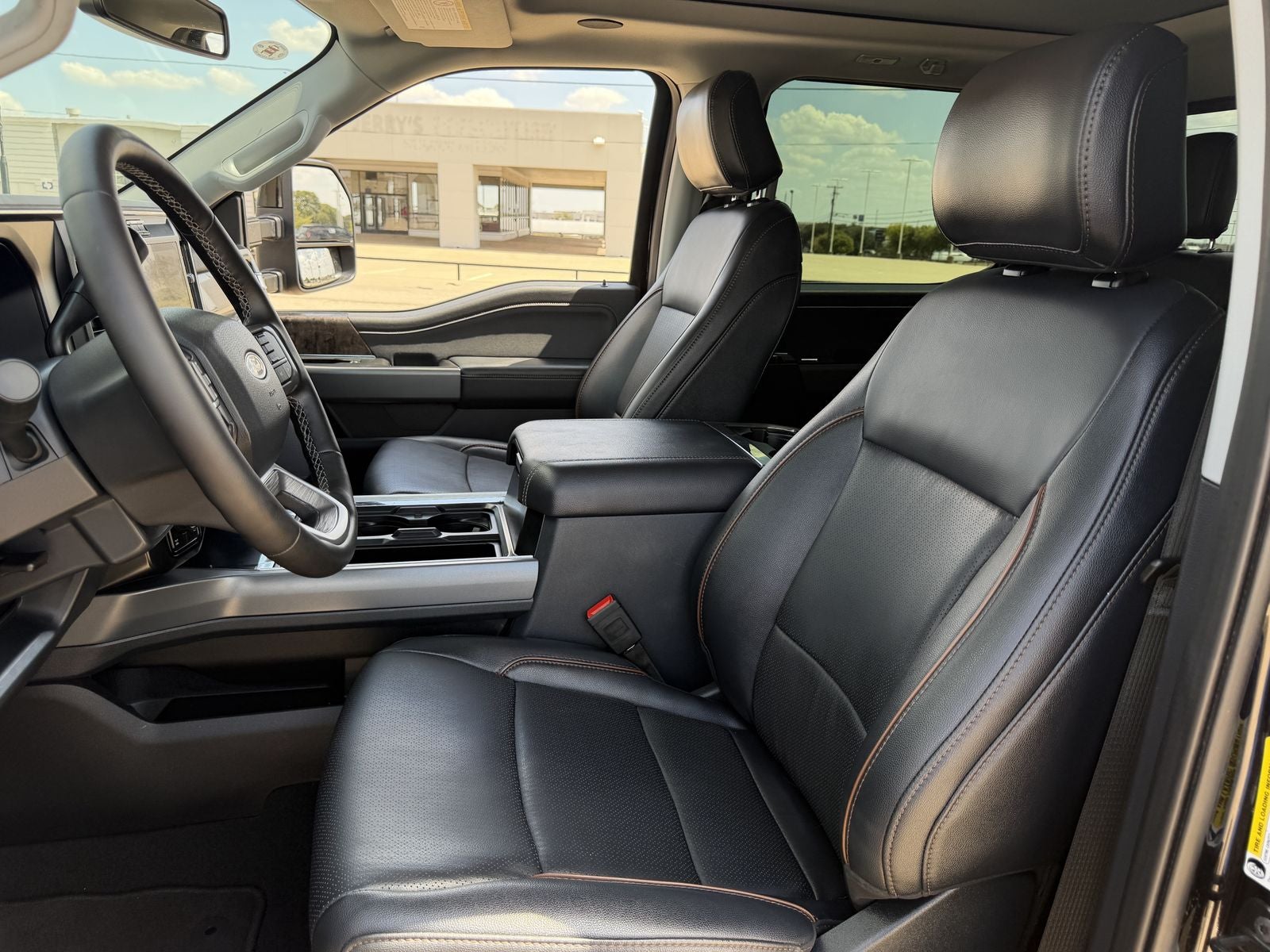 2025 Ford F-250SD F-250® Lariat®