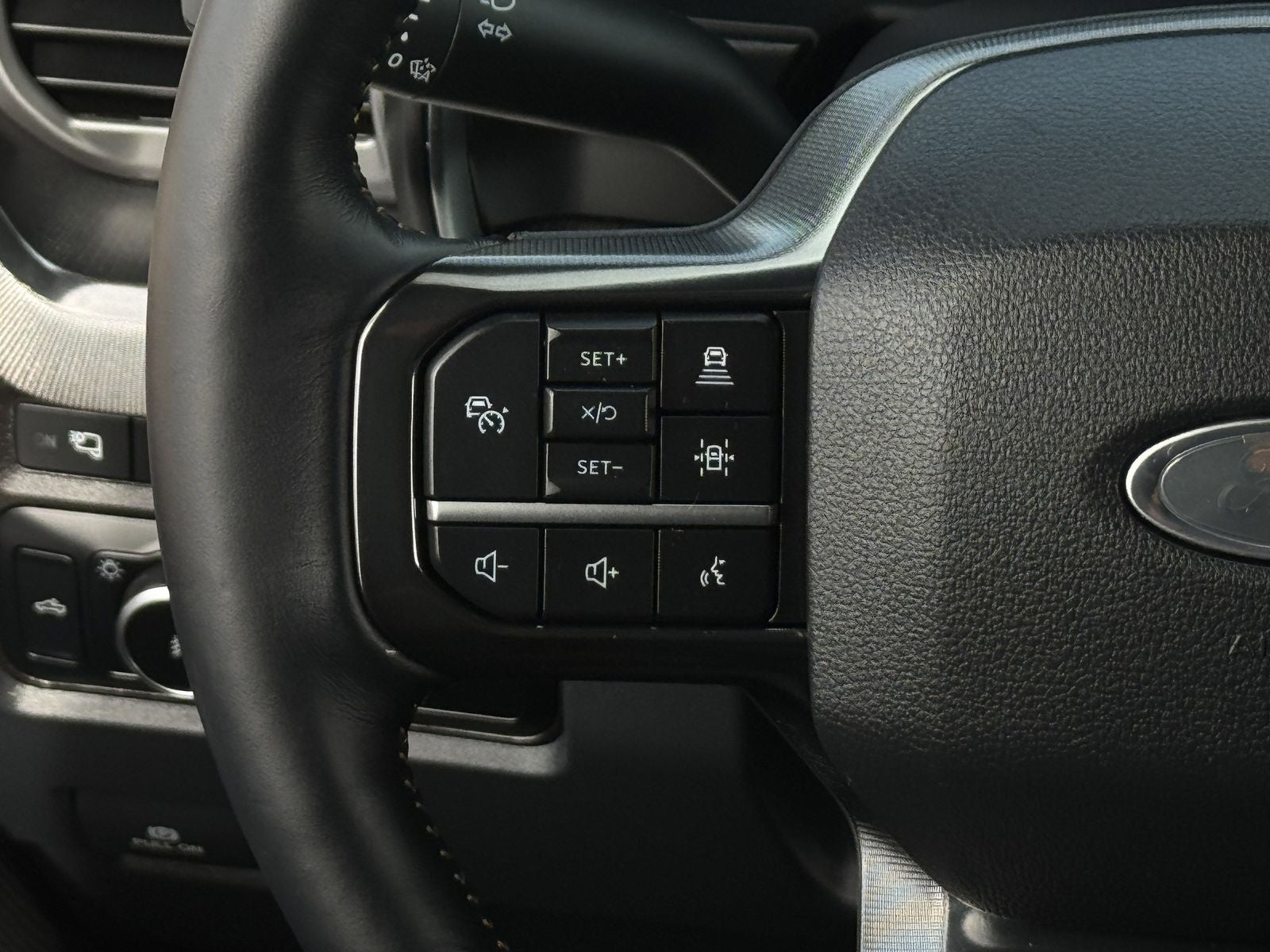2024 Ford F-450SD Platinum DRW
