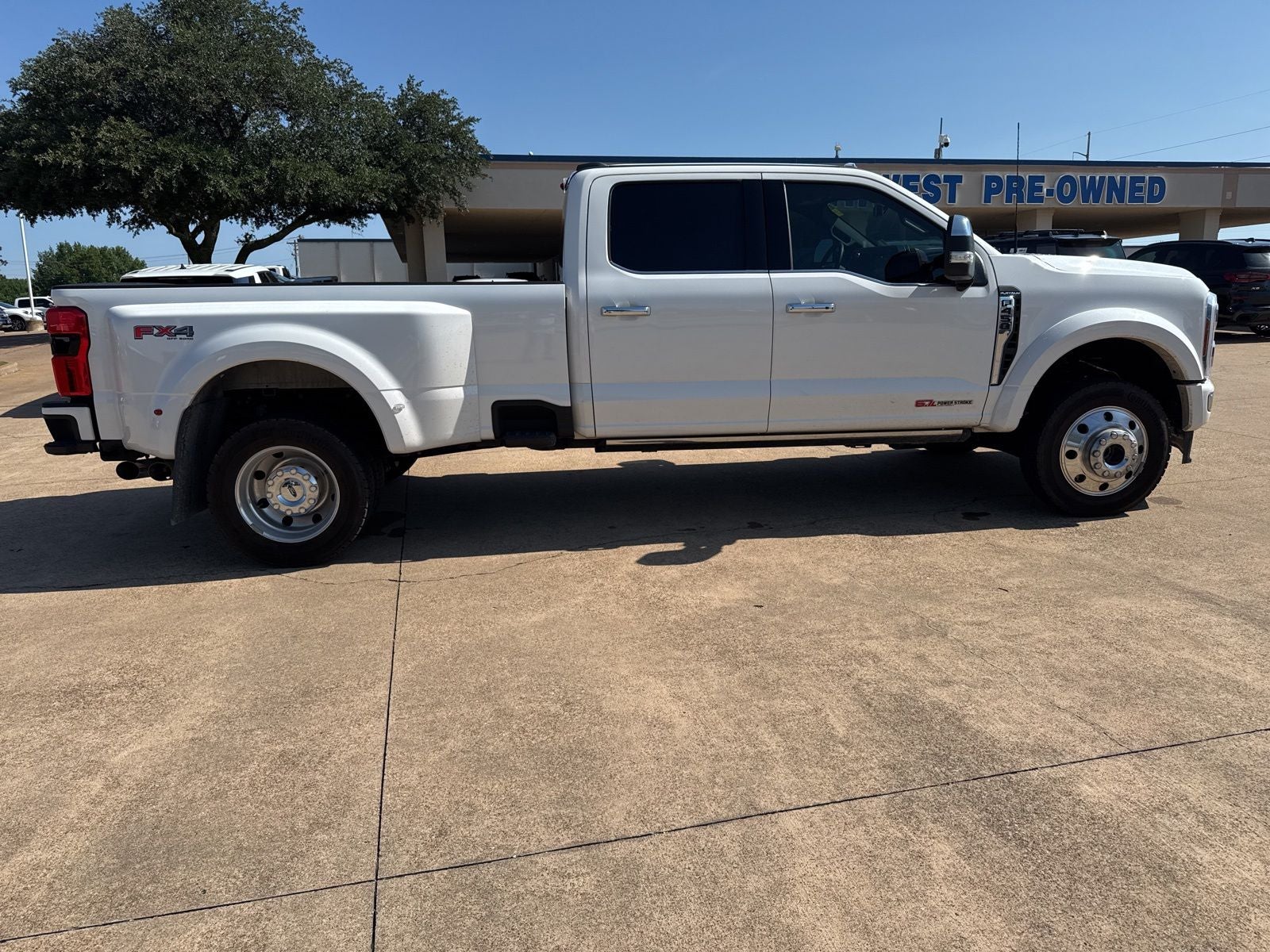 2024 Ford F-450SD Platinum DRW