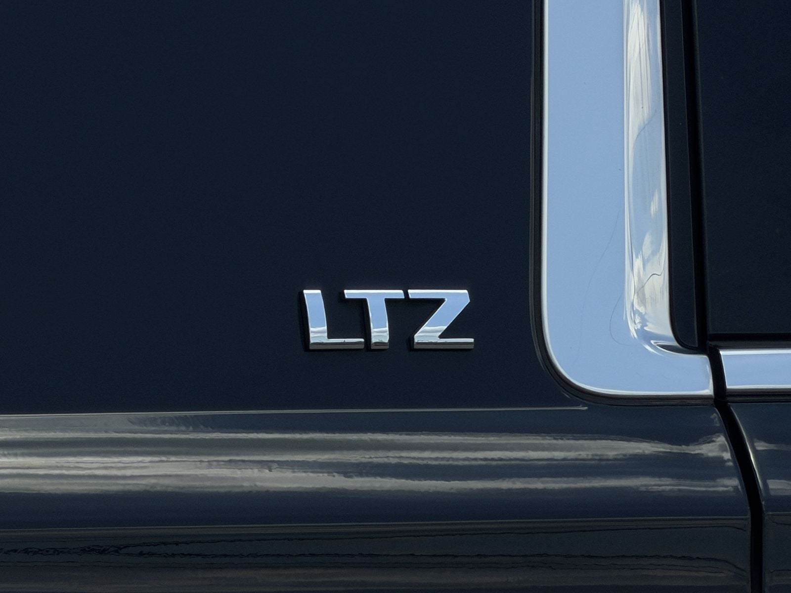 2015 Chevrolet Suburban LTZ