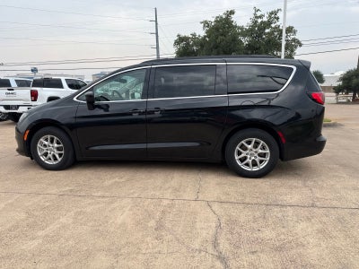 2021 Chrysler Voyager LXI