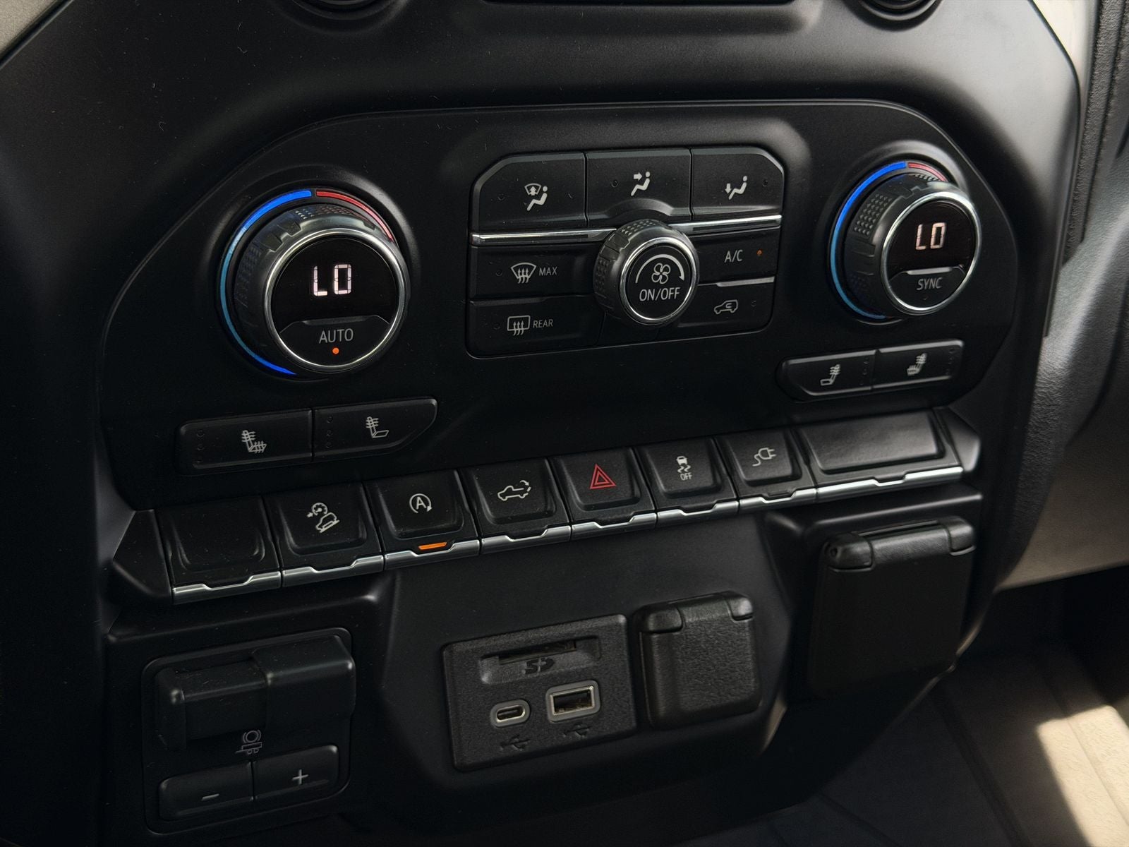 2021 Chevrolet Silverado 1500 LT Texas Edition