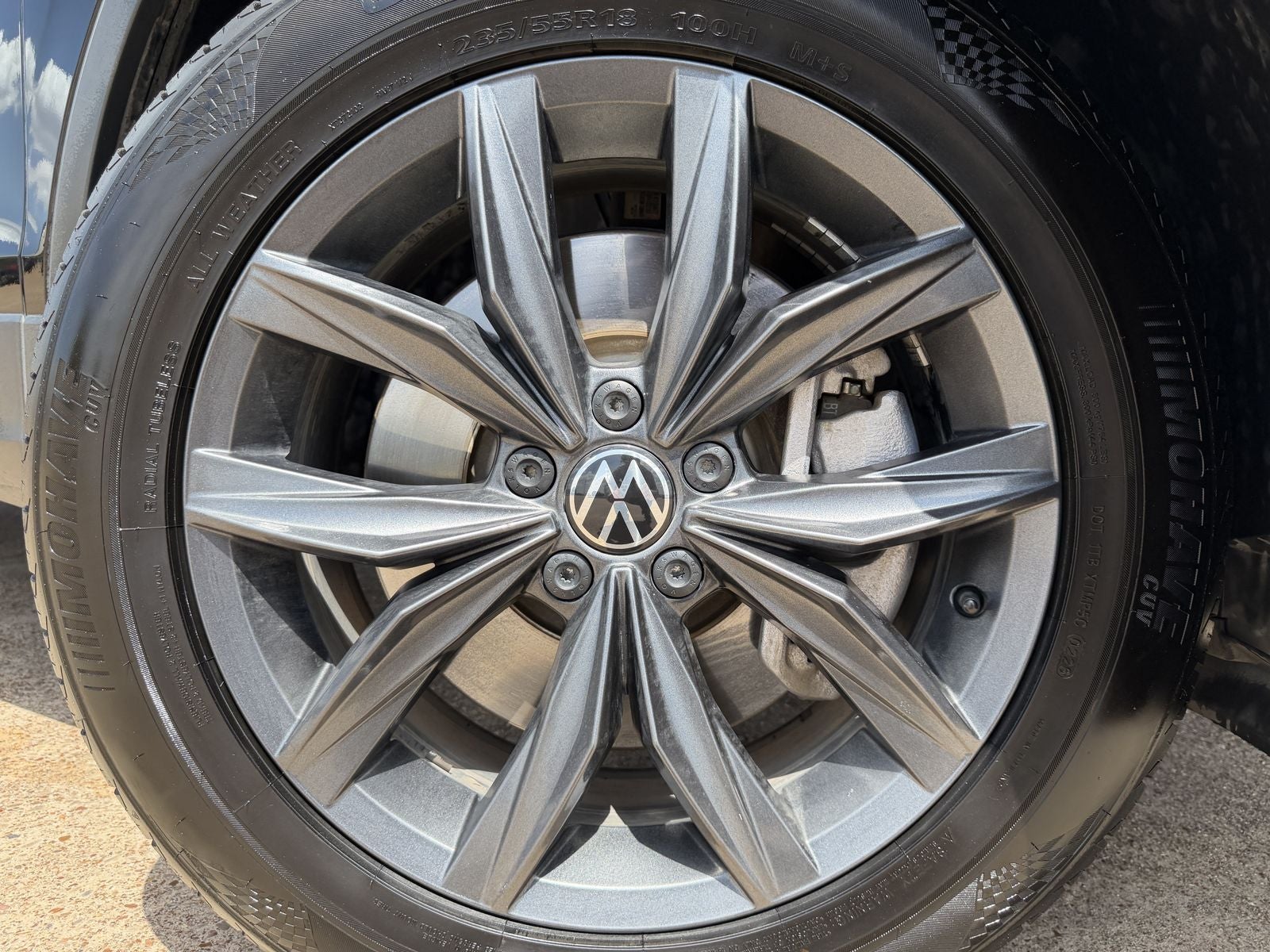 2023 Volkswagen Tiguan 2.0T SE