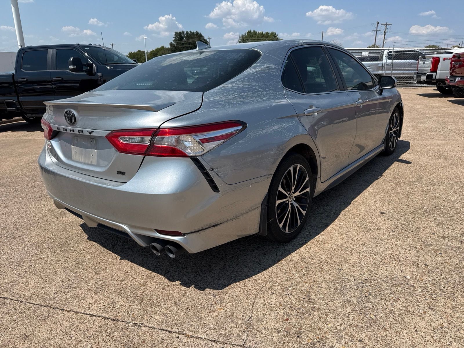 2020 Toyota Camry SE