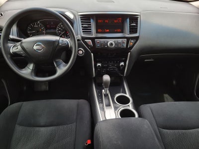 2016 Nissan Pathfinder S