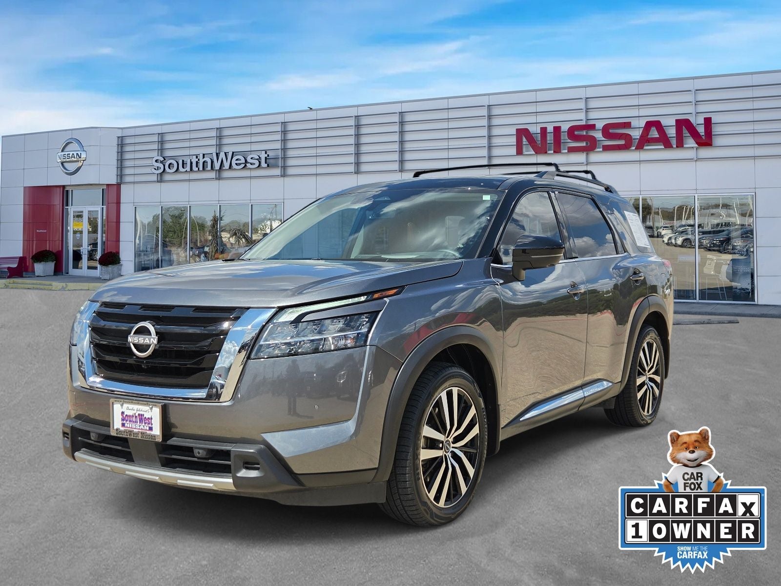 2024 Nissan Pathfinder Platinum